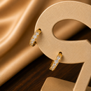Brinco Argolinha Luxo Cravejada Folheado a Ouro 18K