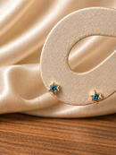 Brinco Estrela com Pedraria Colorida – Semijoia Banhada a Ouro 18K