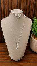 Conjunto Folha Cristal Folheado a Prata 925