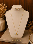 Conjunto Floral Cristal Folheado a Ouro 18K